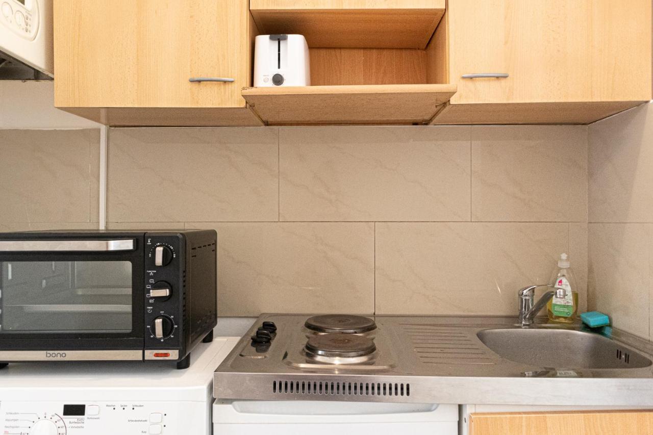 Peaceful 1Br Apt. Near Metro Station Langenfeldg. Apartment Vienna Luaran gambar